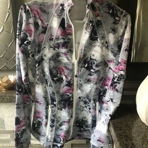 Lululemon moody mirage jacket